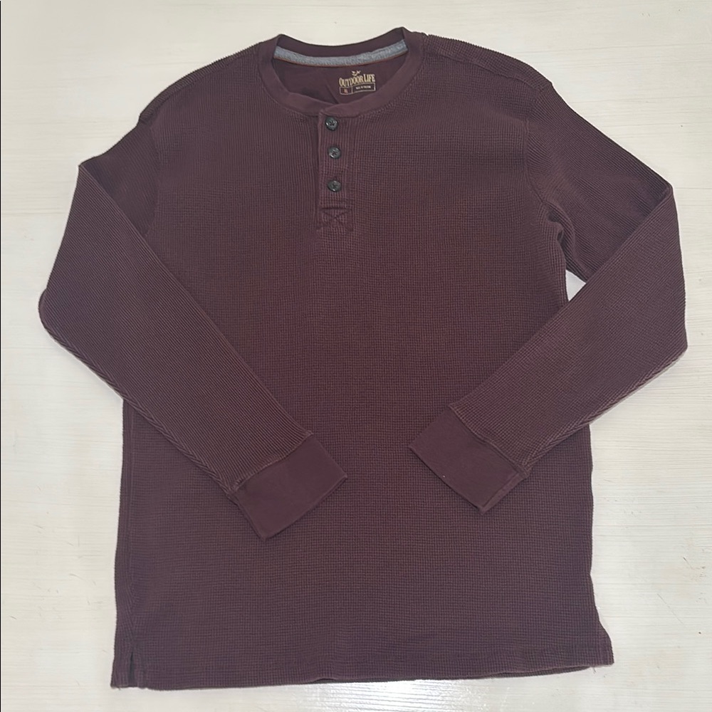 Outdoor Life Maroon Thermal Longsleeve Tee. Men's XL. Like new condition. Sharp!